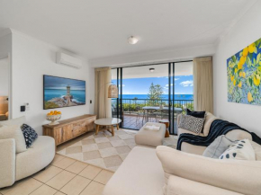 Alex Beachfront Apartment
